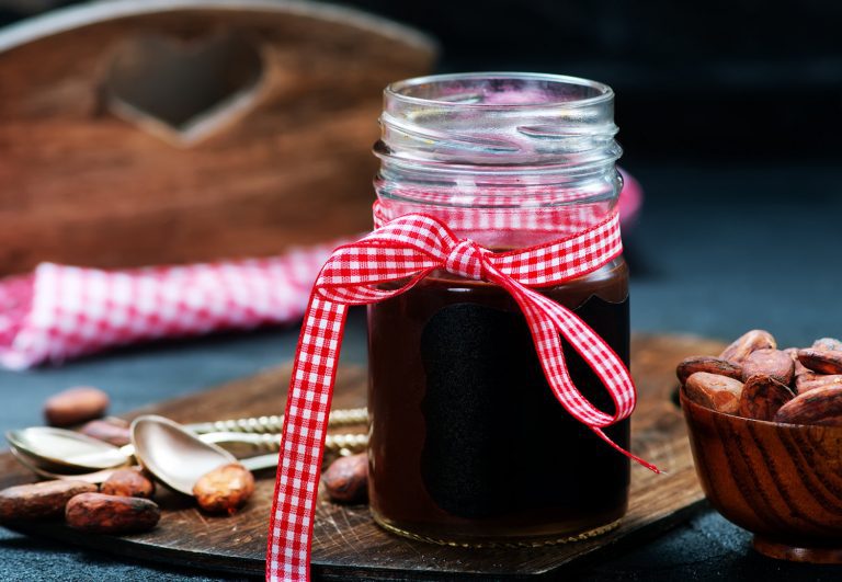 Chocolate Syrup UK Recipe – UK Hershey’s Clone – Chocolate Milk (Milkshake)